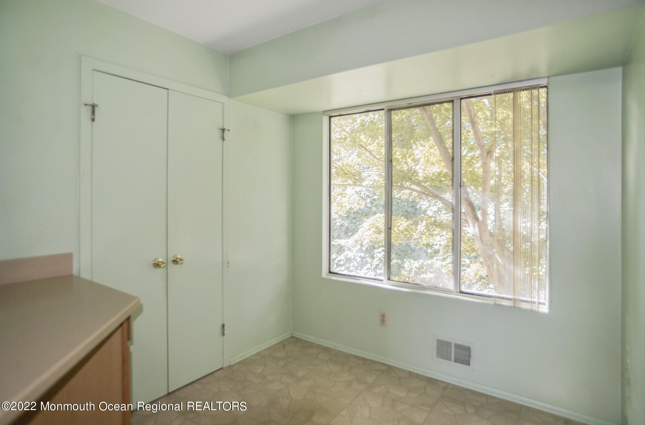 315 Shore Drive, A
