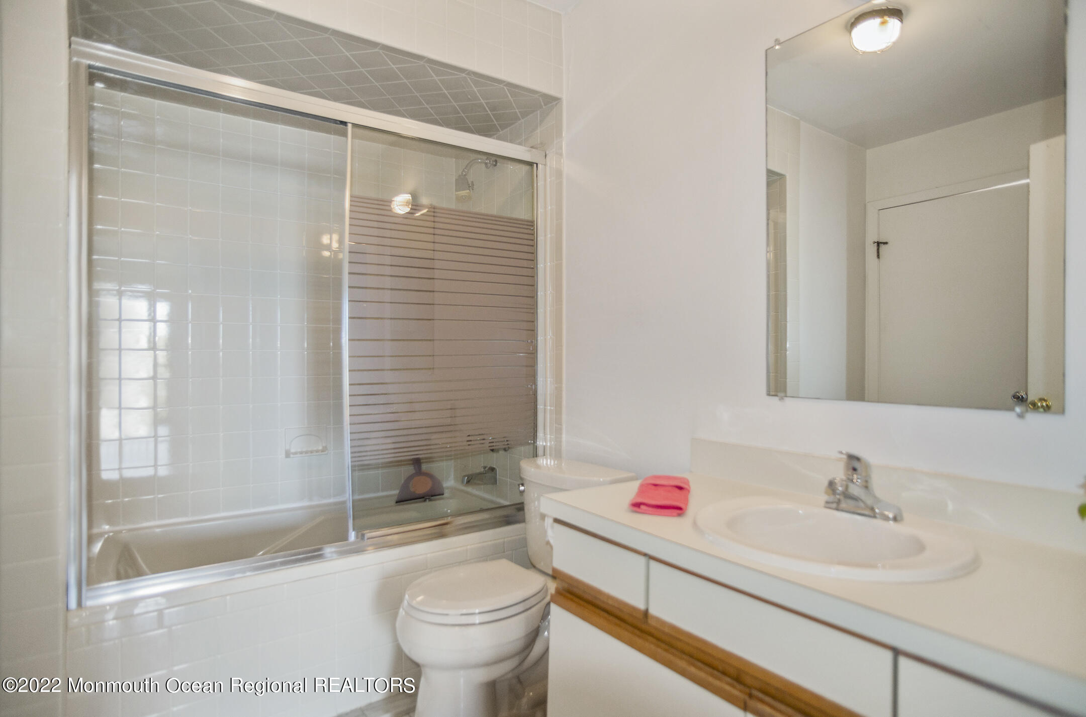 315 Shore Drive, A