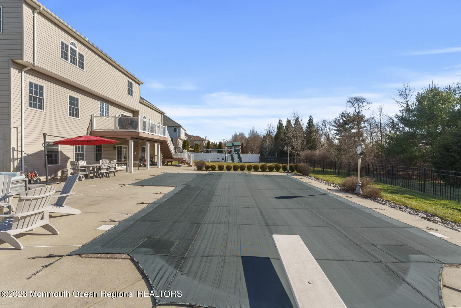 31 Stream Bank Drive