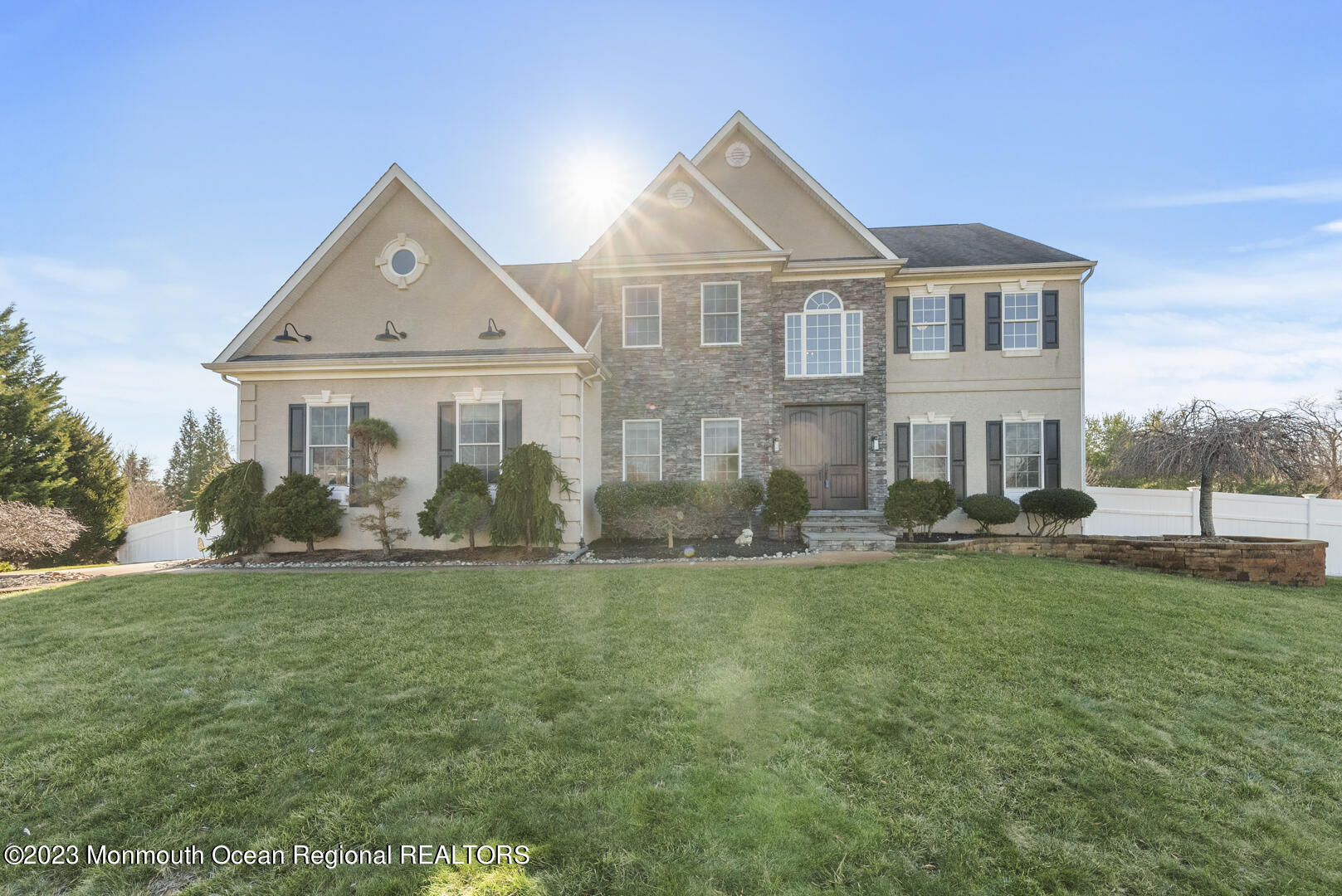 31 Stream Bank Drive