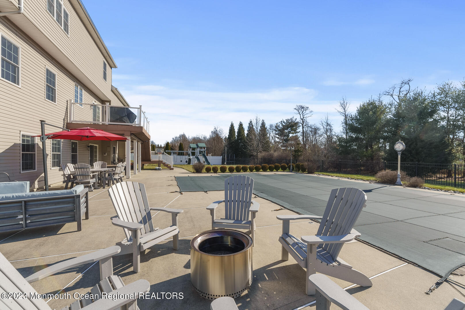 31 Stream Bank Drive