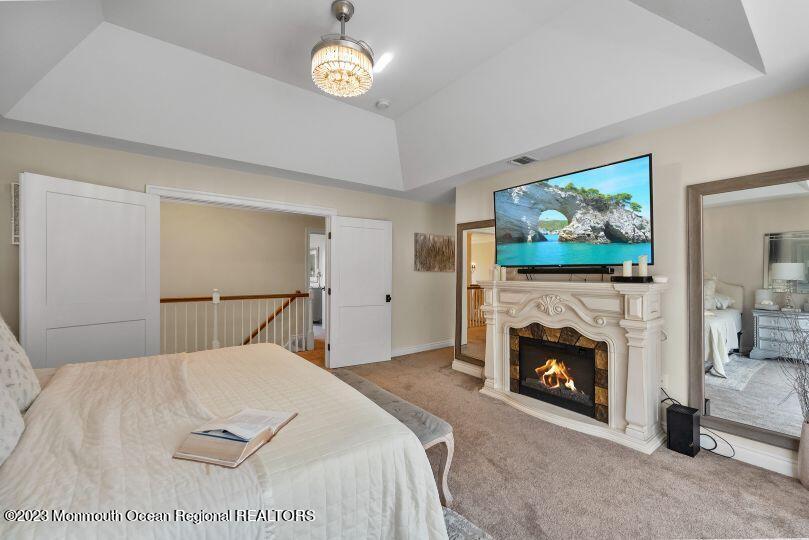 6 Opal Court