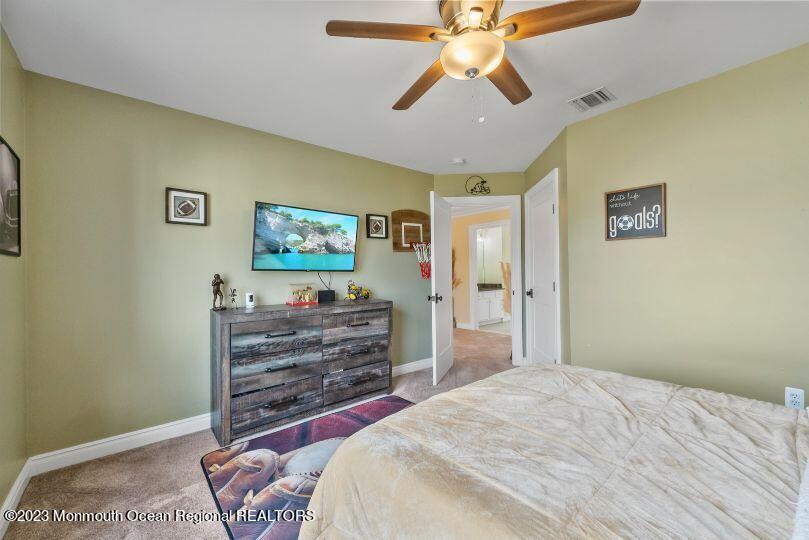 6 Opal Court