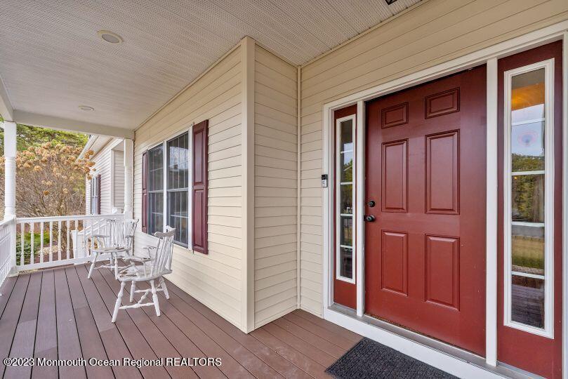 6 Opal Court