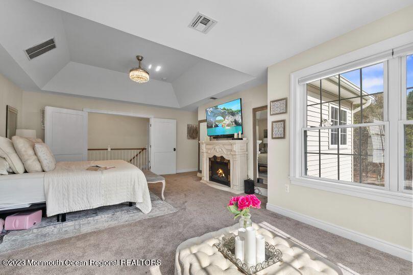 6 Opal Court