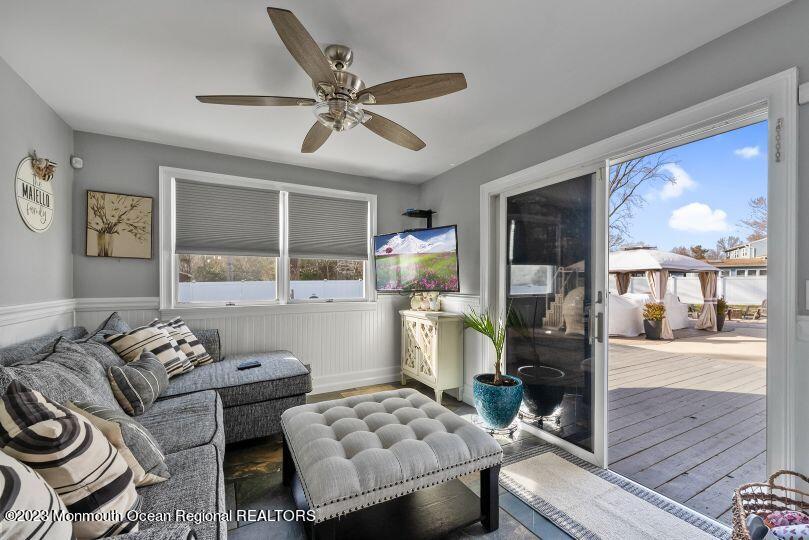 71 Mulberry Lane