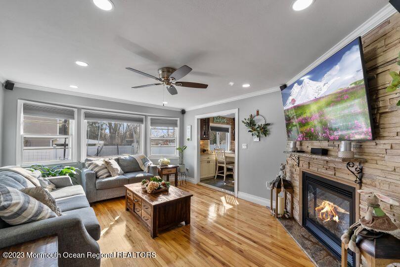 71 Mulberry Lane