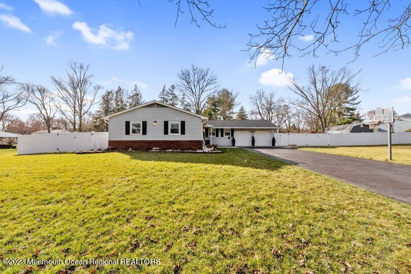 71 Mulberry Lane