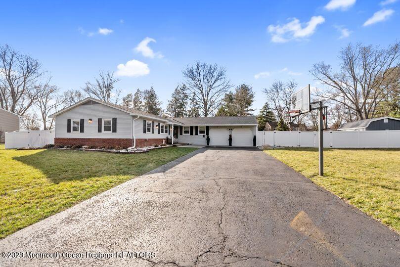 71 Mulberry Lane