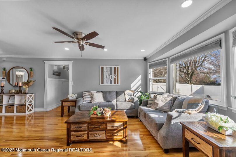 71 Mulberry Lane