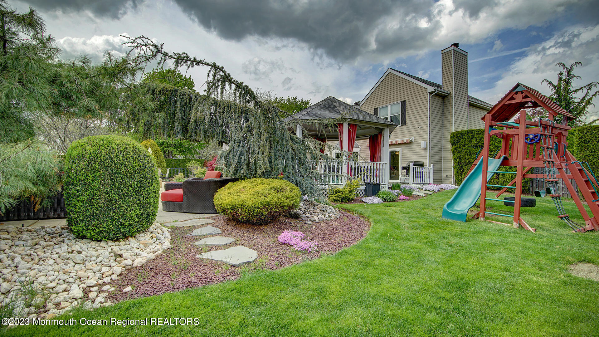 1 Sutton Drive