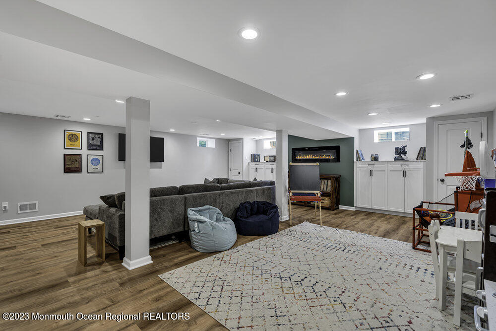 10 Blossom Circle E