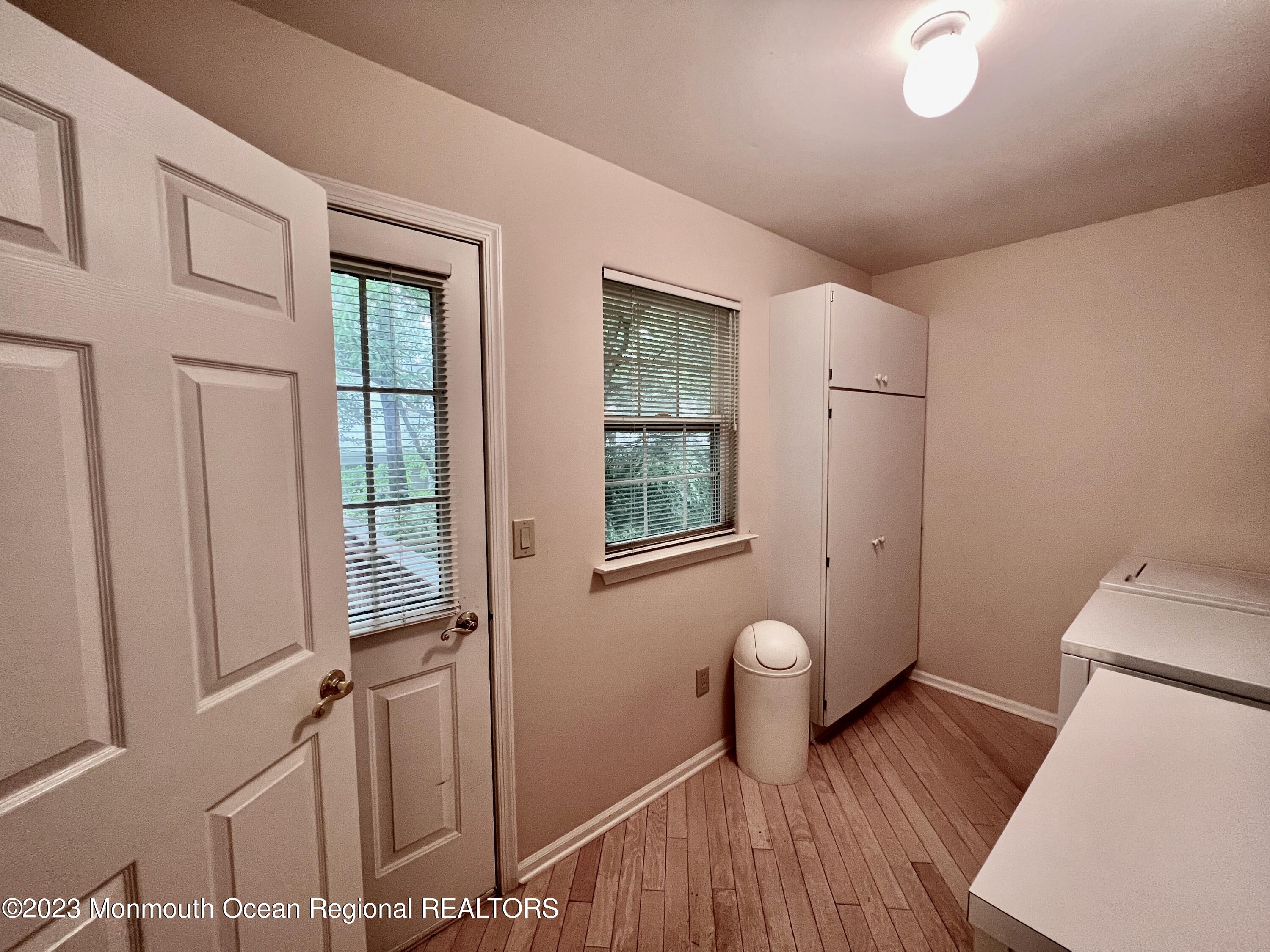 1228A Thornbury Lane