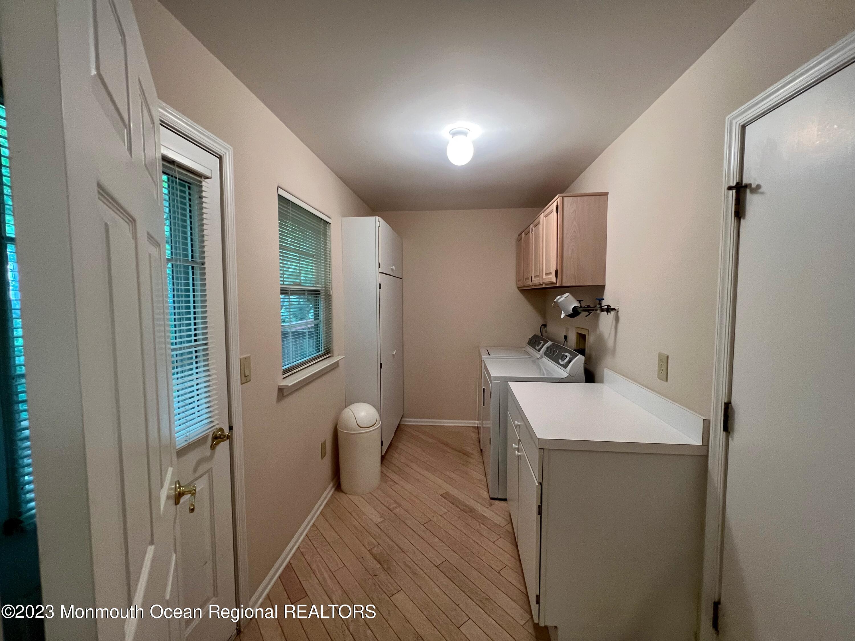 1228A Thornbury Lane