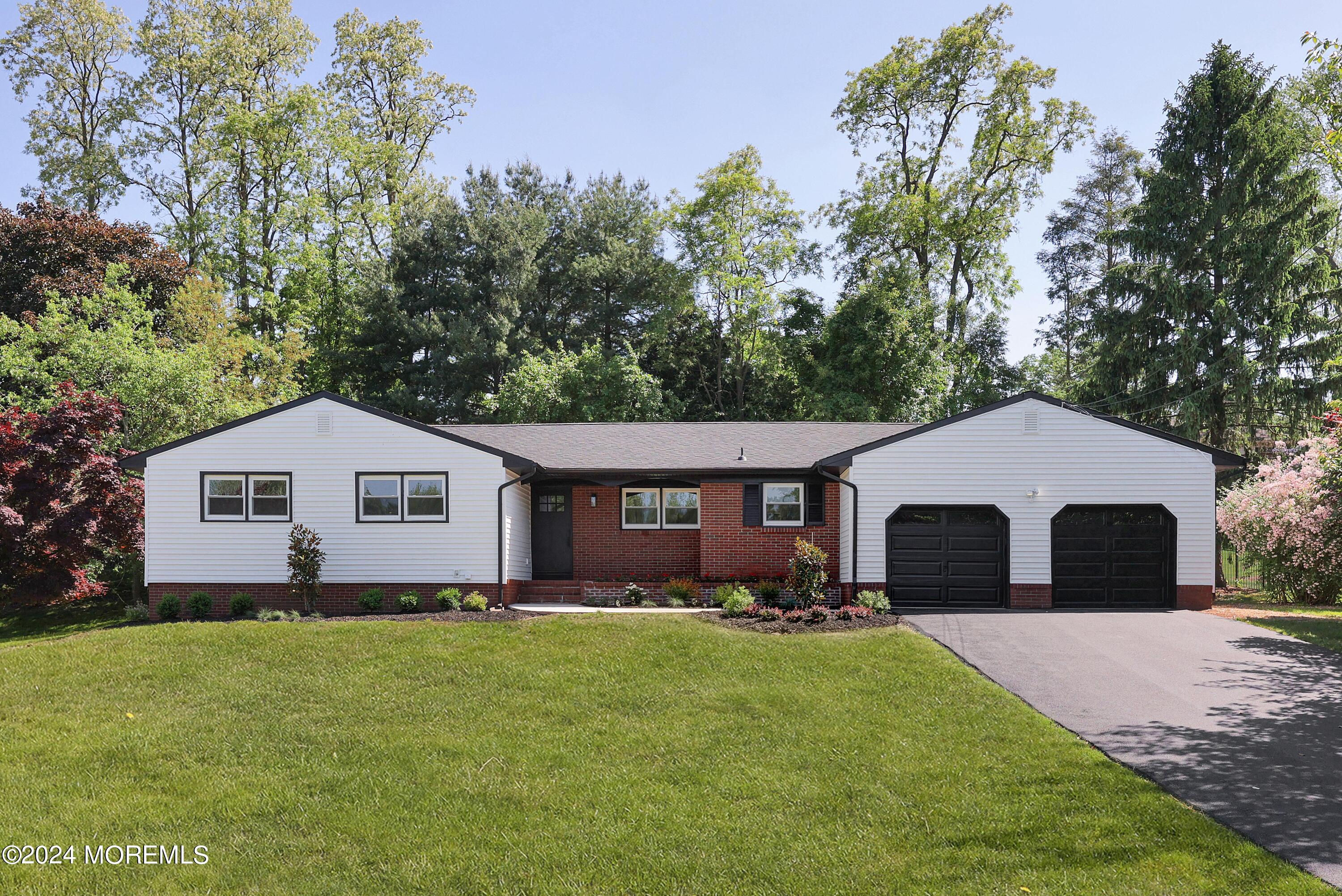 40 Hidden Stream Road