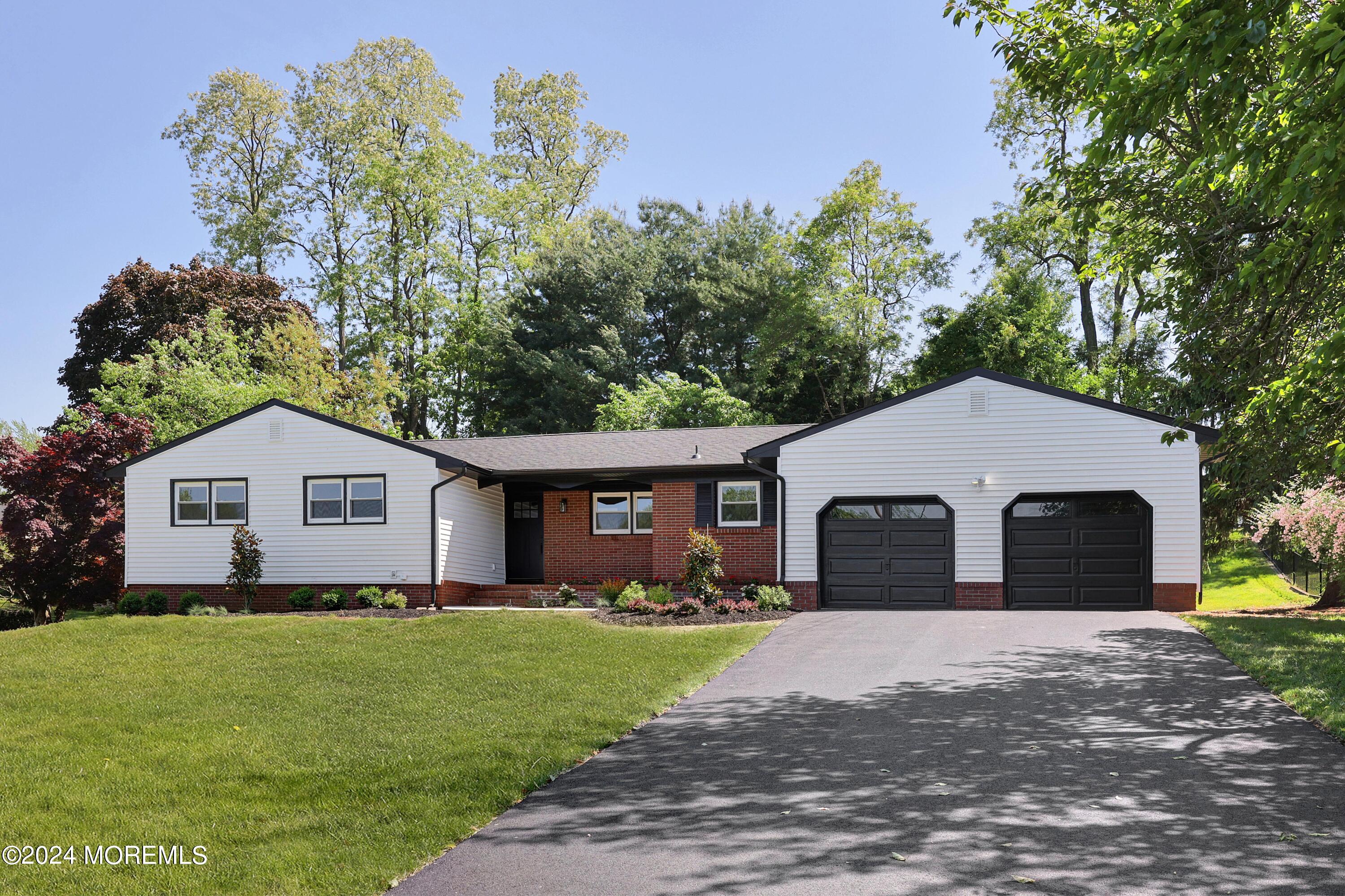 40 Hidden Stream Road