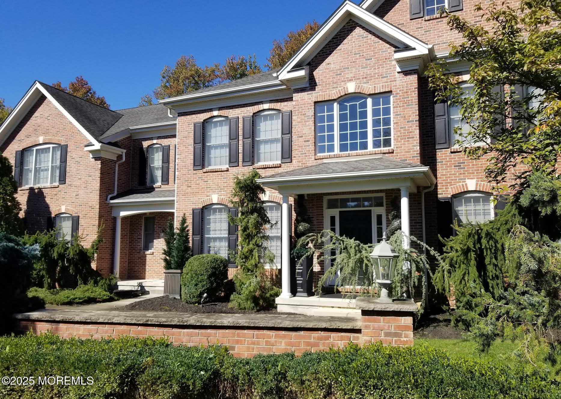 12 Dutchess Drive