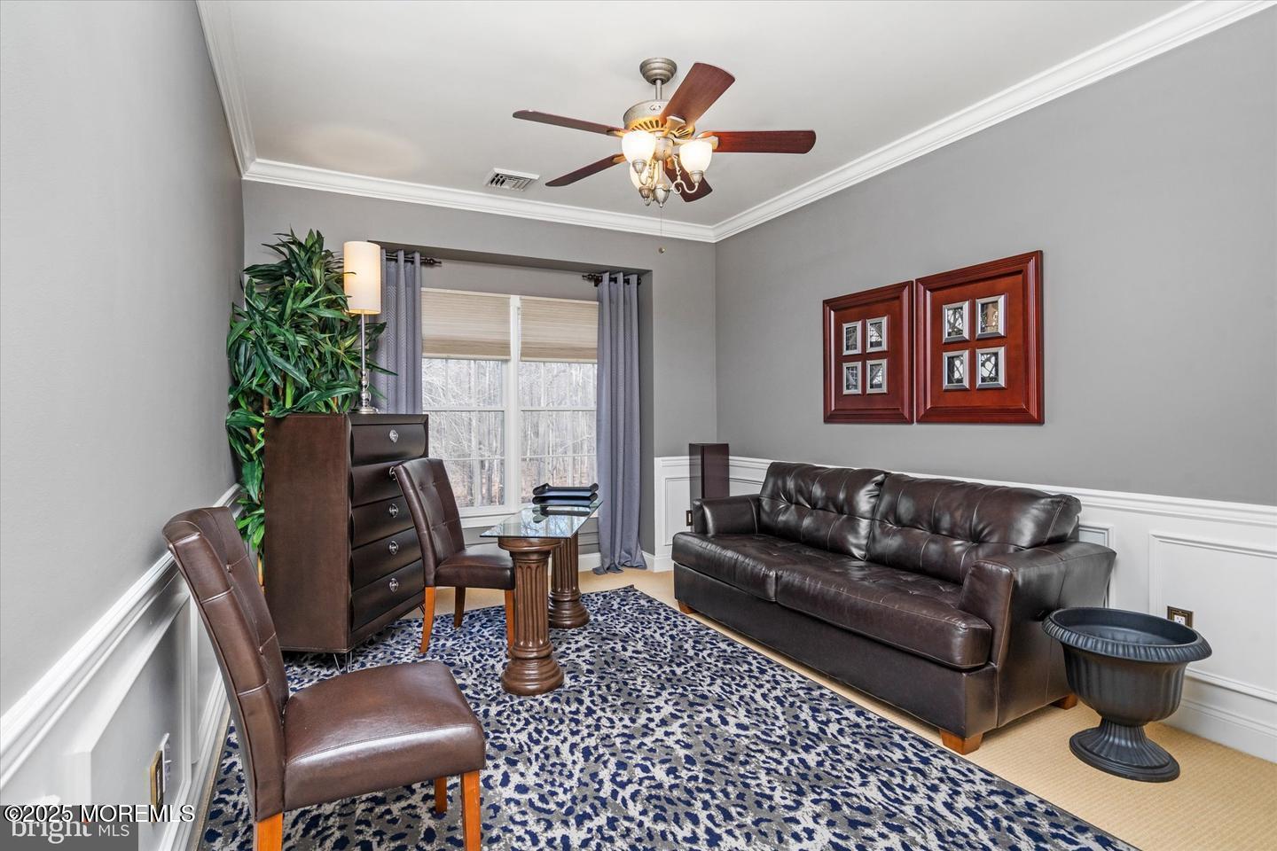 12 Dutchess Drive
