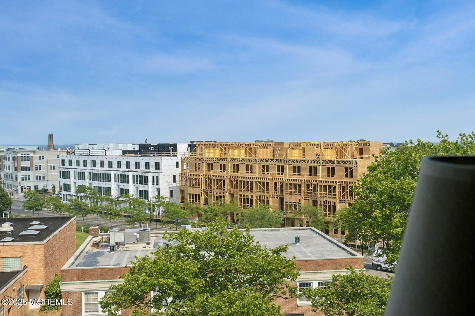 501 Grand Avenue 5B