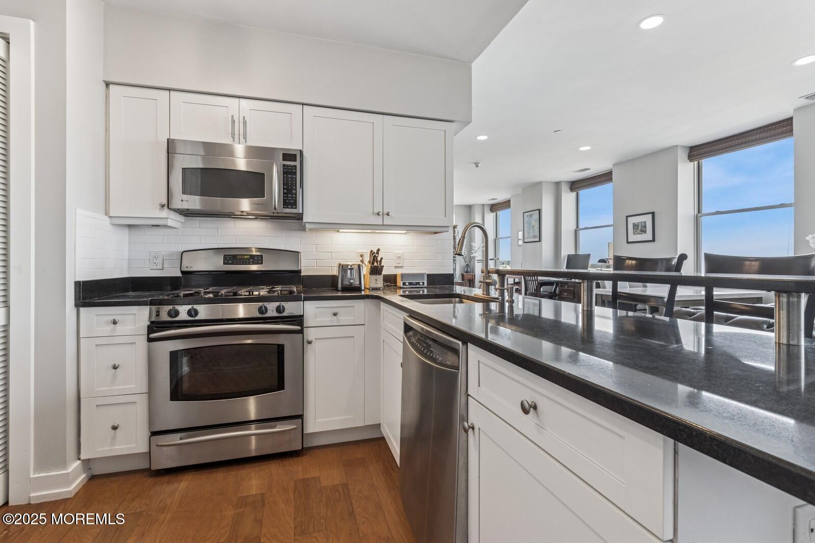 501 Grand Avenue 5B
