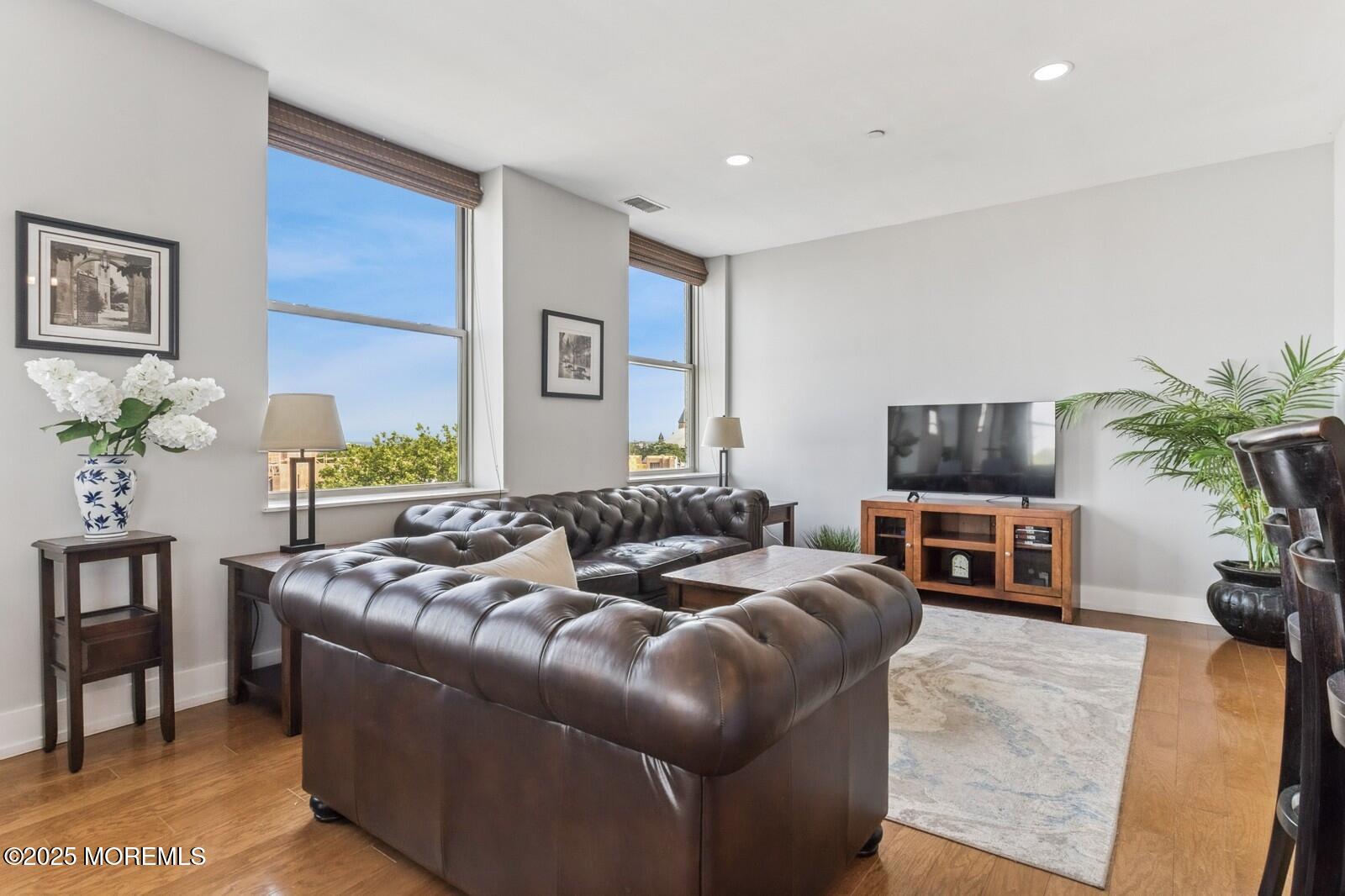 501 Grand Avenue 5B