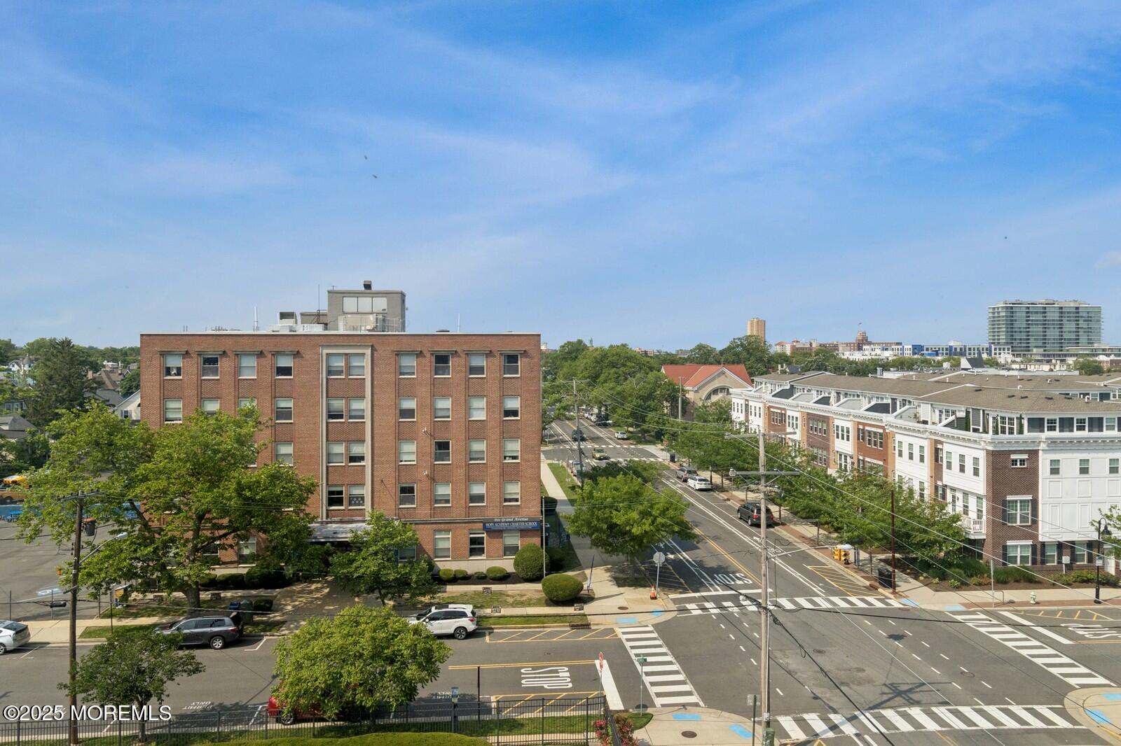501 Grand Avenue 5B