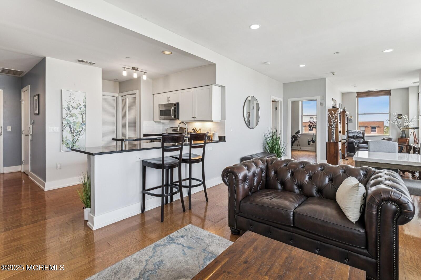501 Grand Avenue 5B