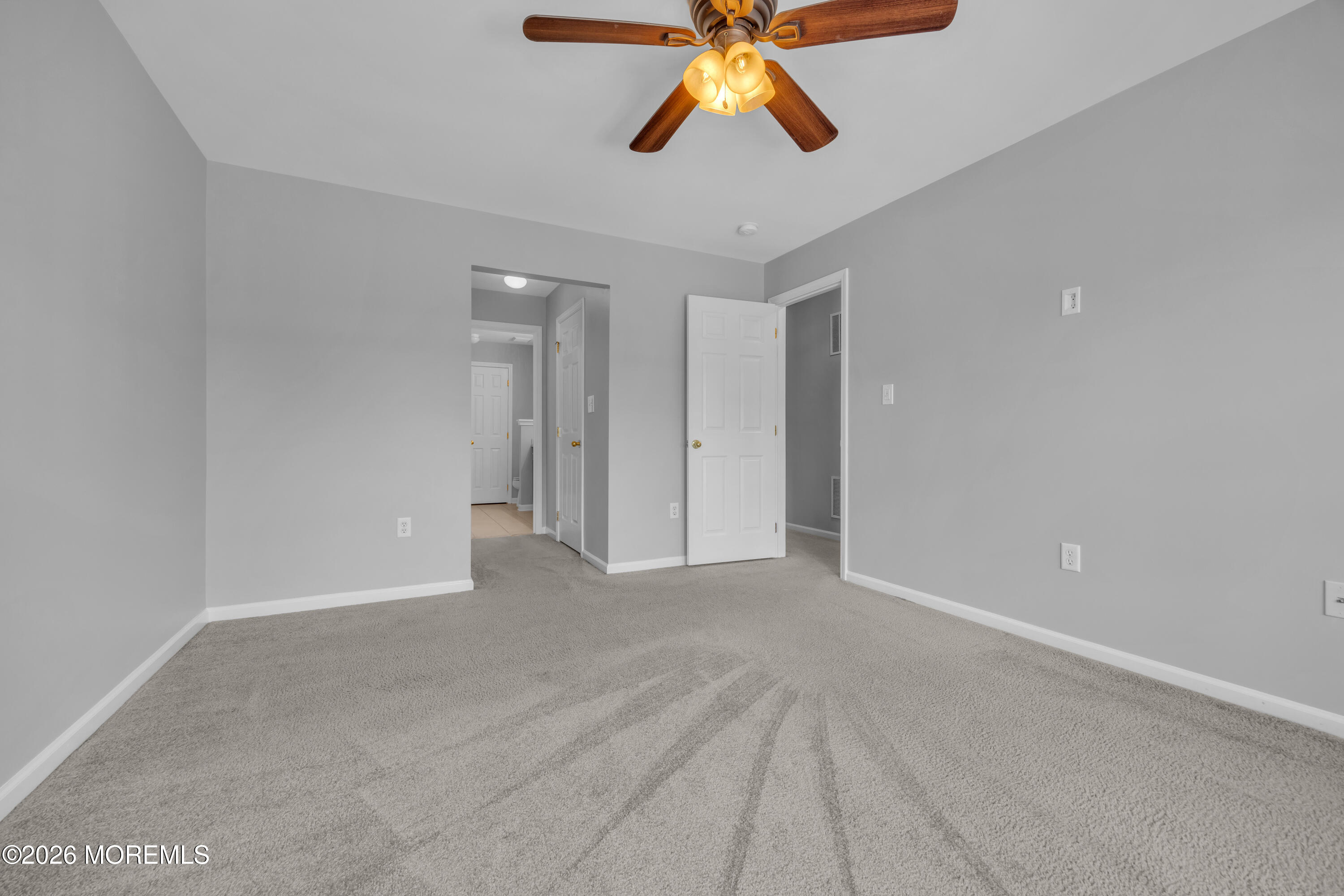 10 Deepwater Circle