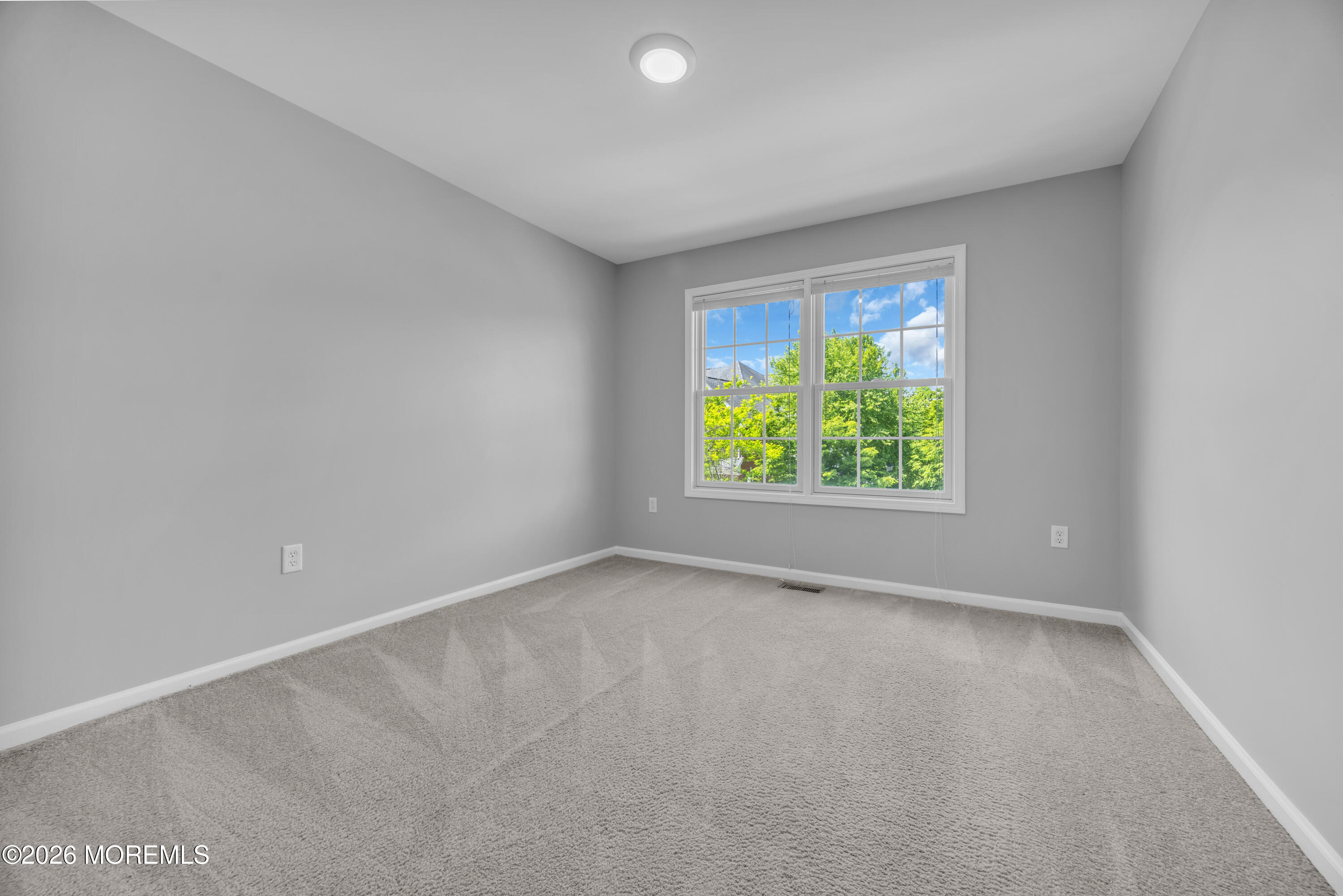 10 Deepwater Circle