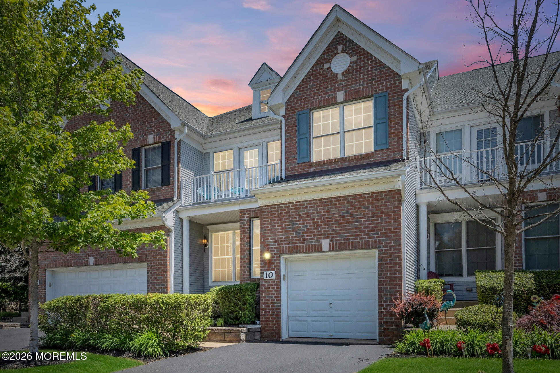 10 Deepwater Circle