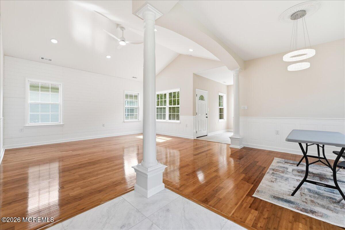 32 Gabriella Circle