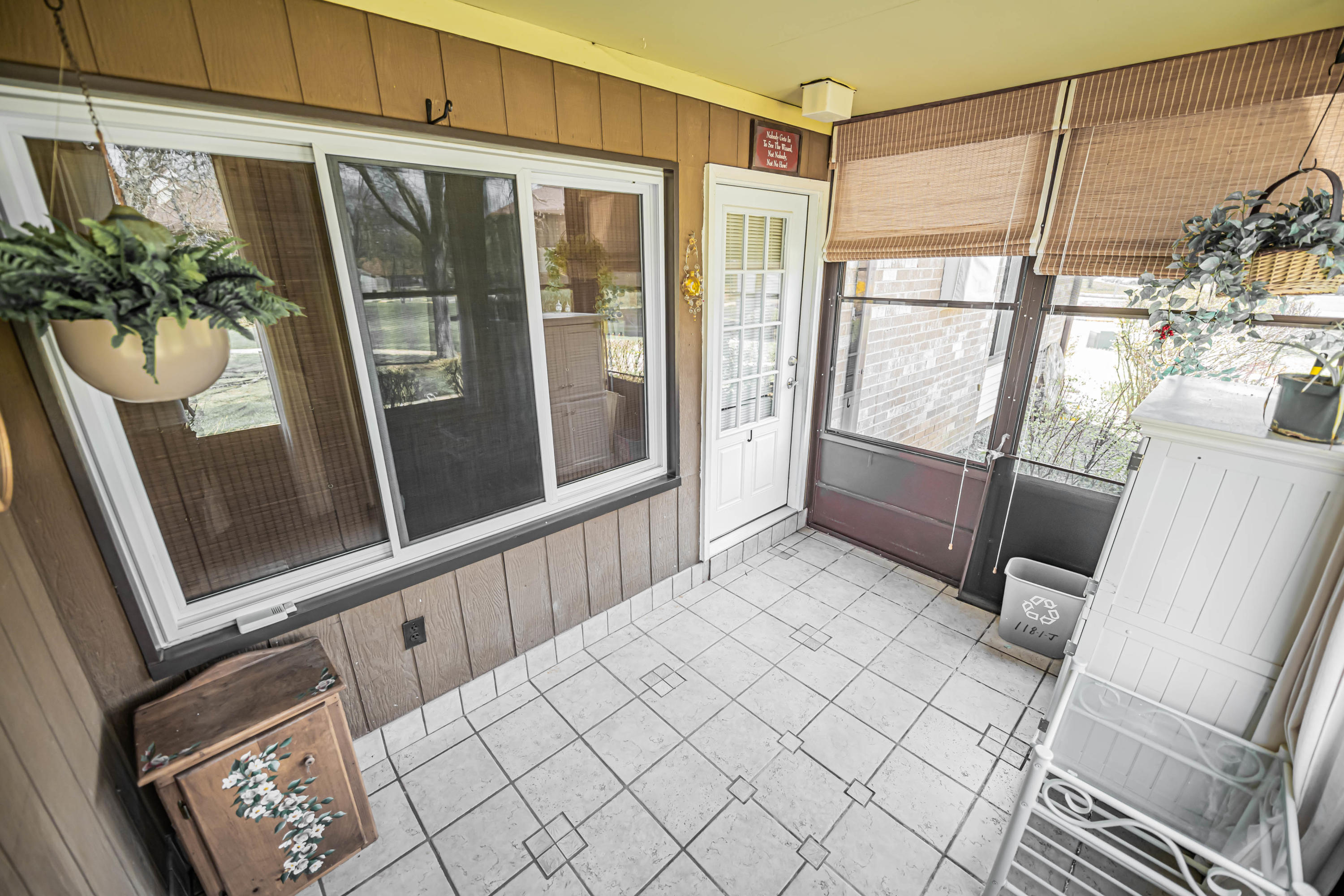 118 Amberly Drive J