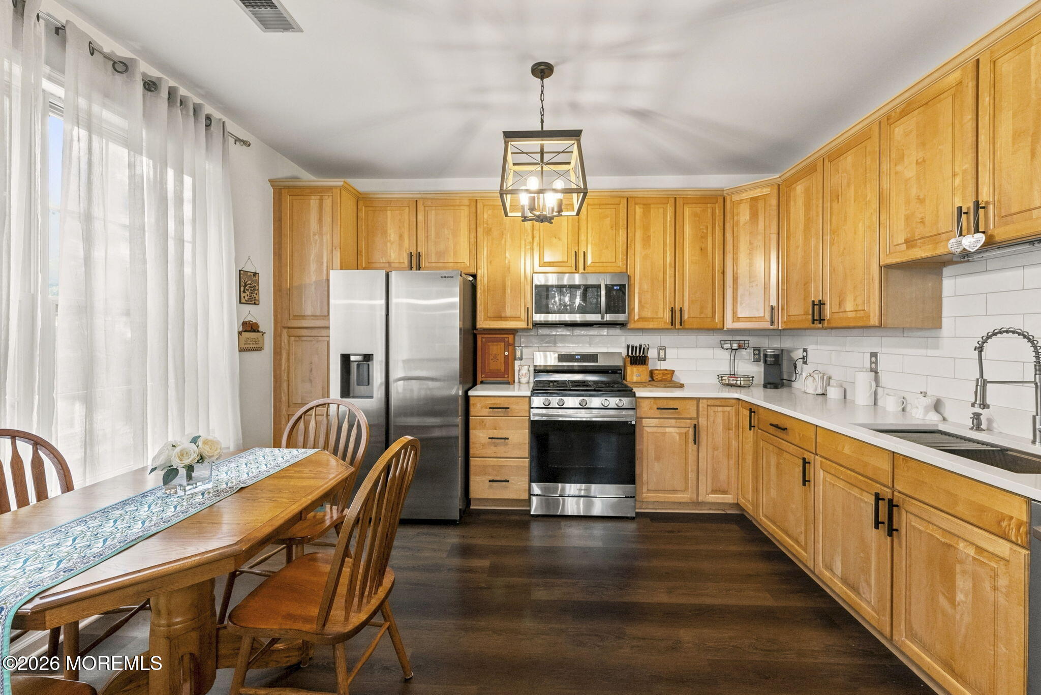 556 Saint Andrews Place