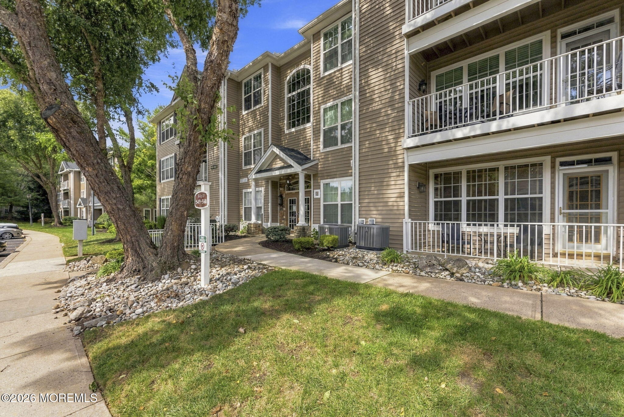 556 Saint Andrews Place