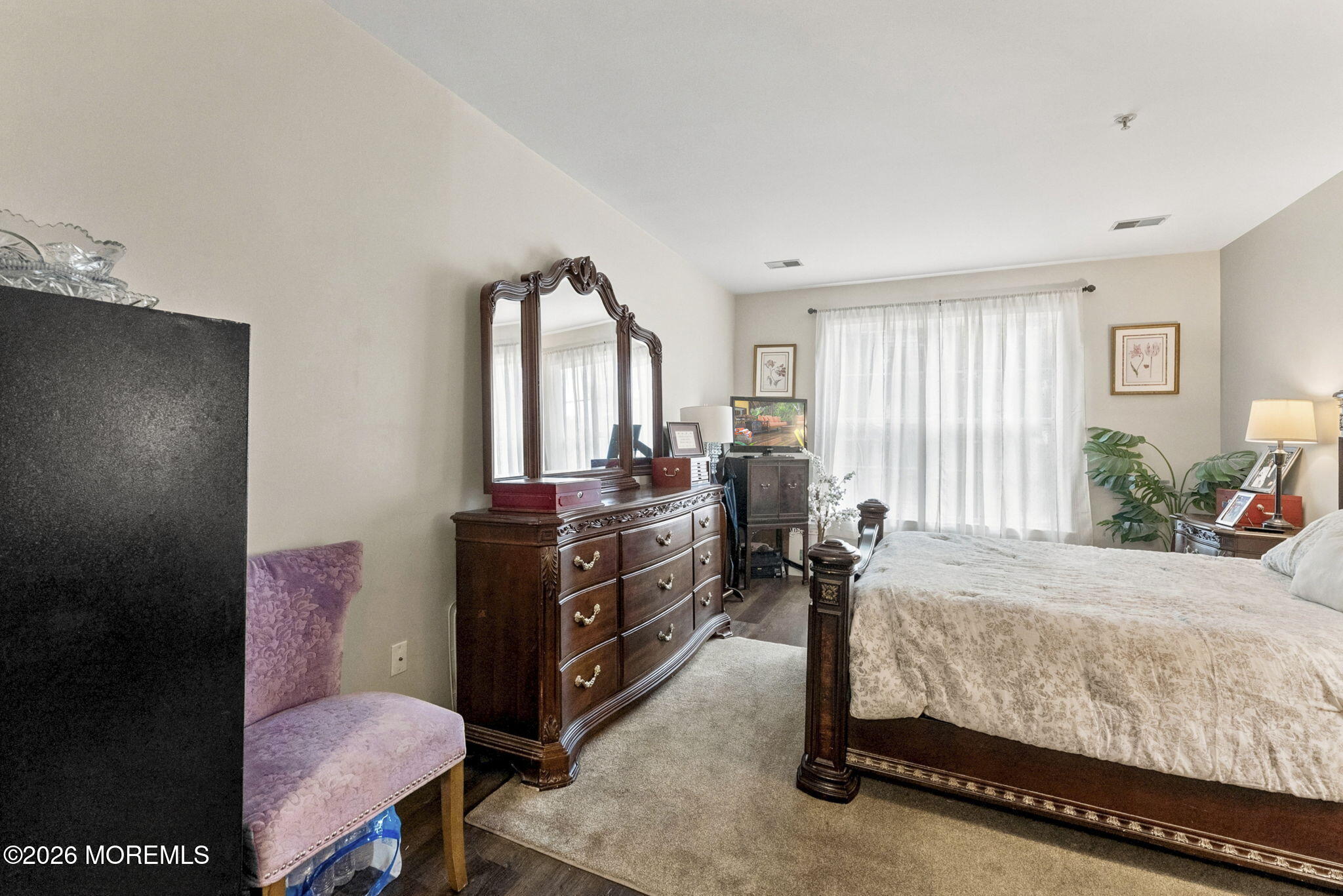 556 Saint Andrews Place