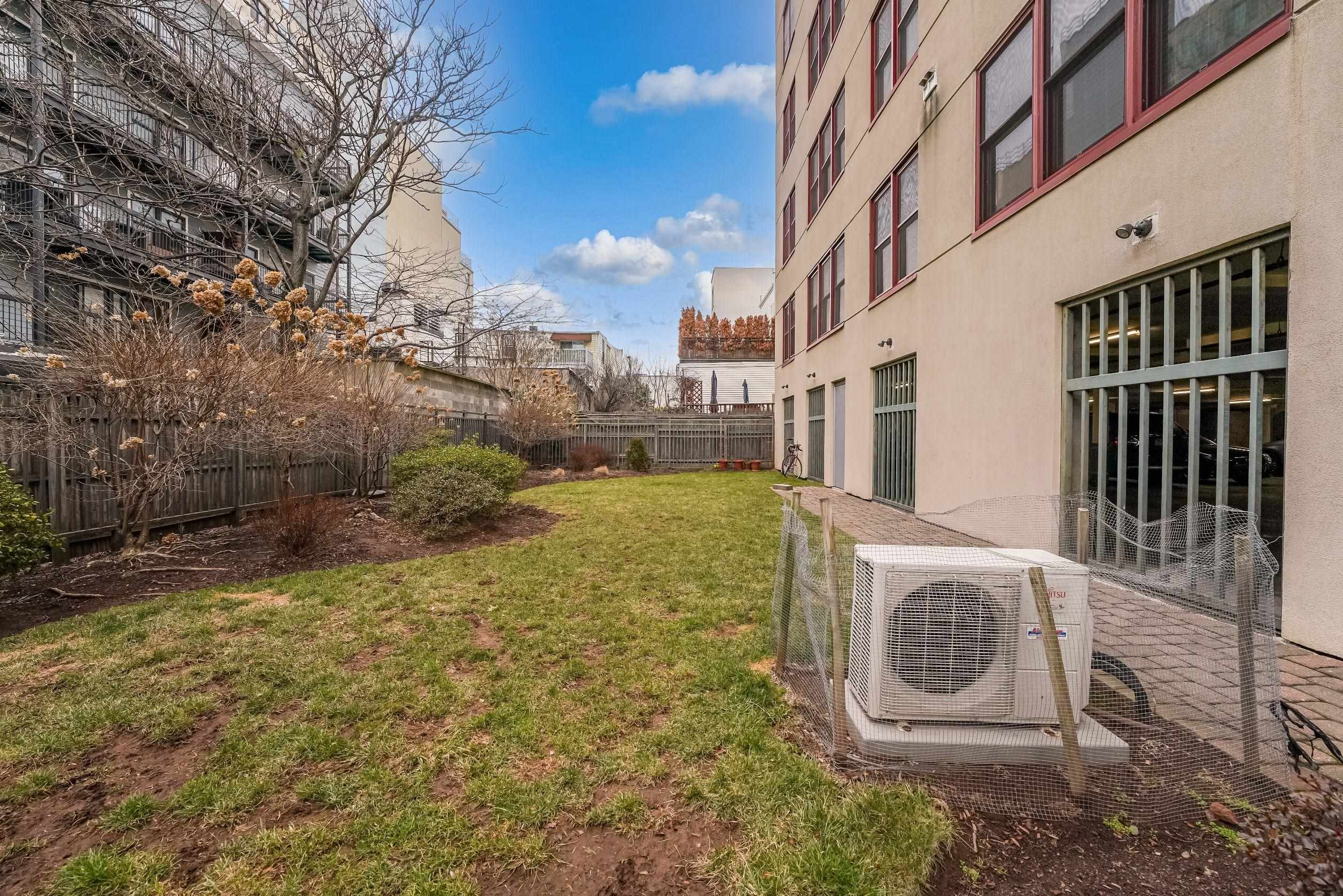84 ADAMS ST Unit 5A