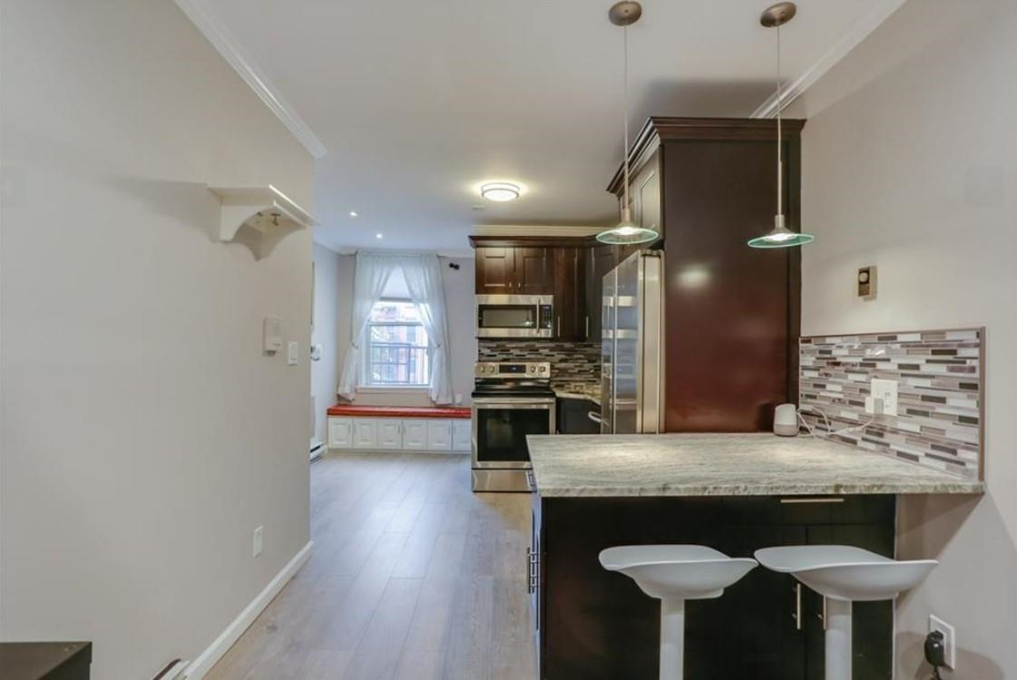 119 CLINTON ST Unit 3R