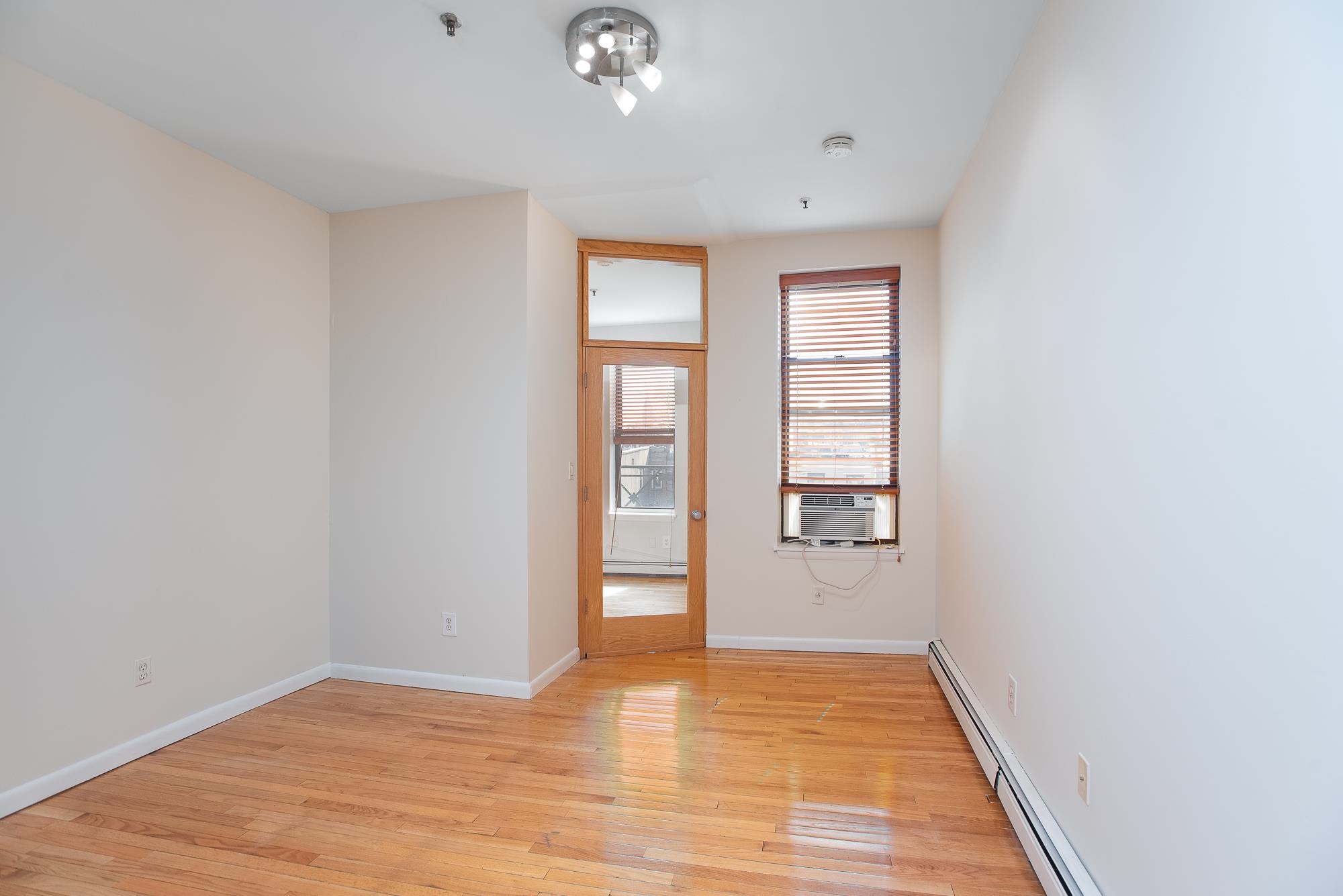 817 PARK AVE Unit 8