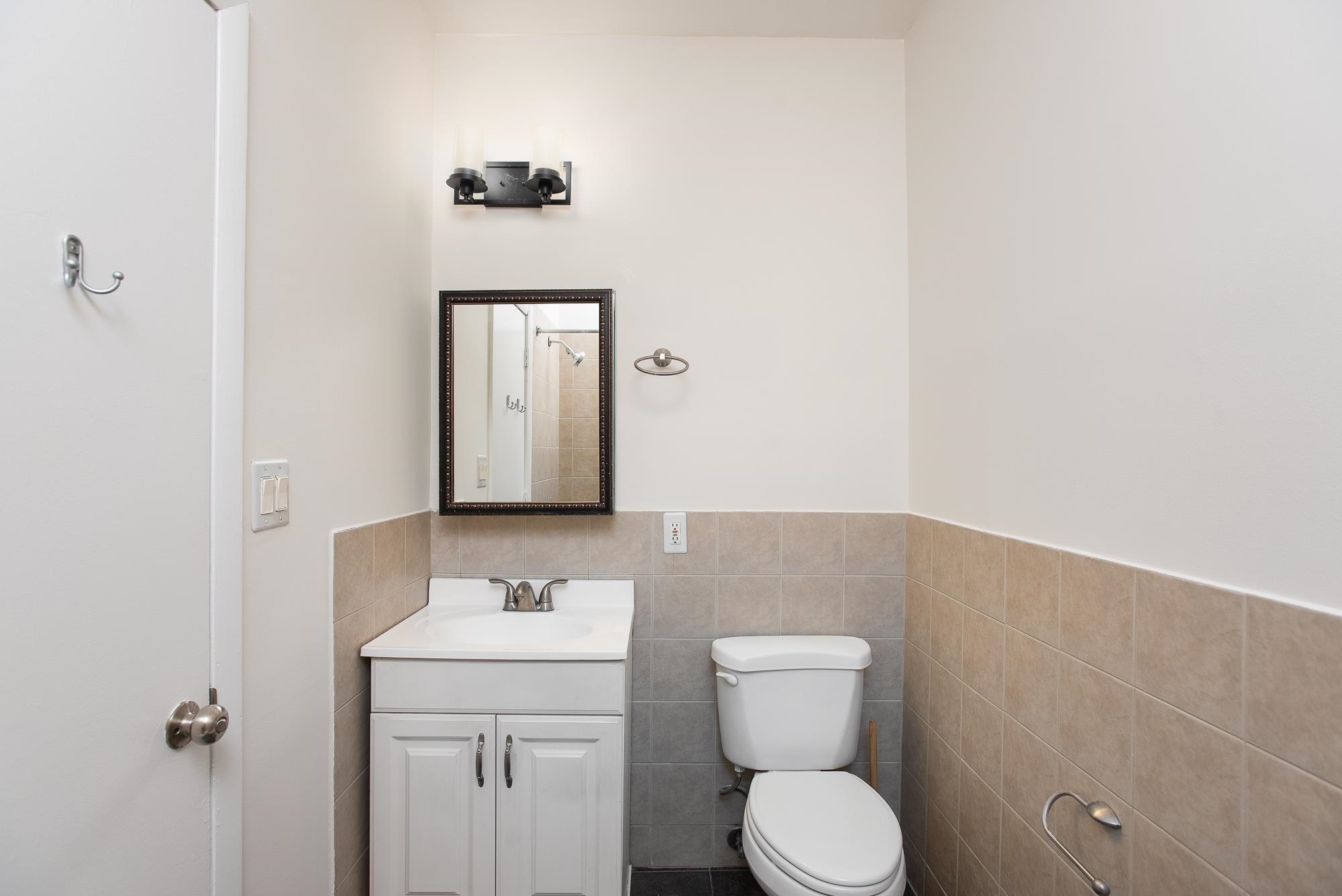 817 PARK AVE Unit 8