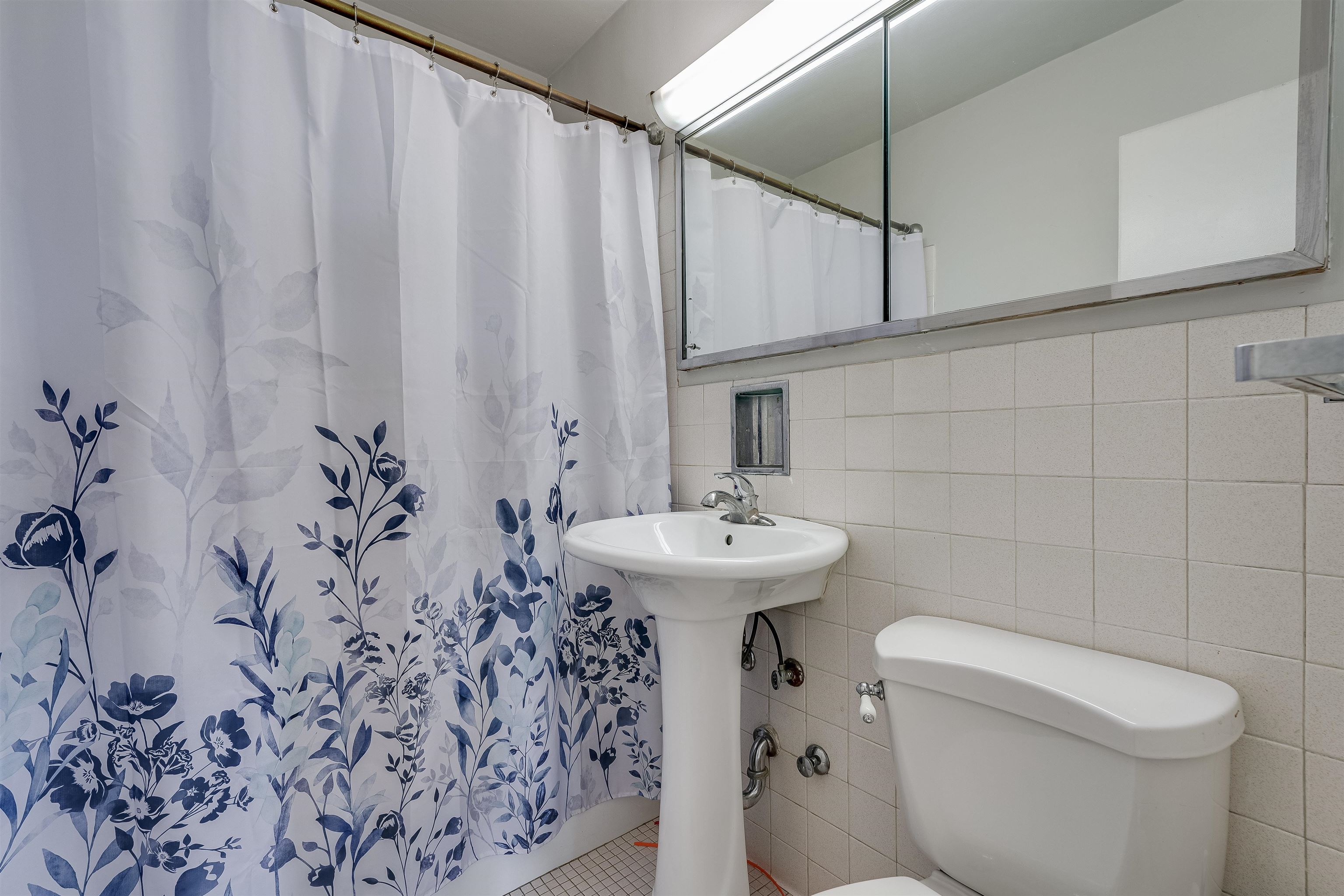 201 ST PAULS AVE Unit 17F