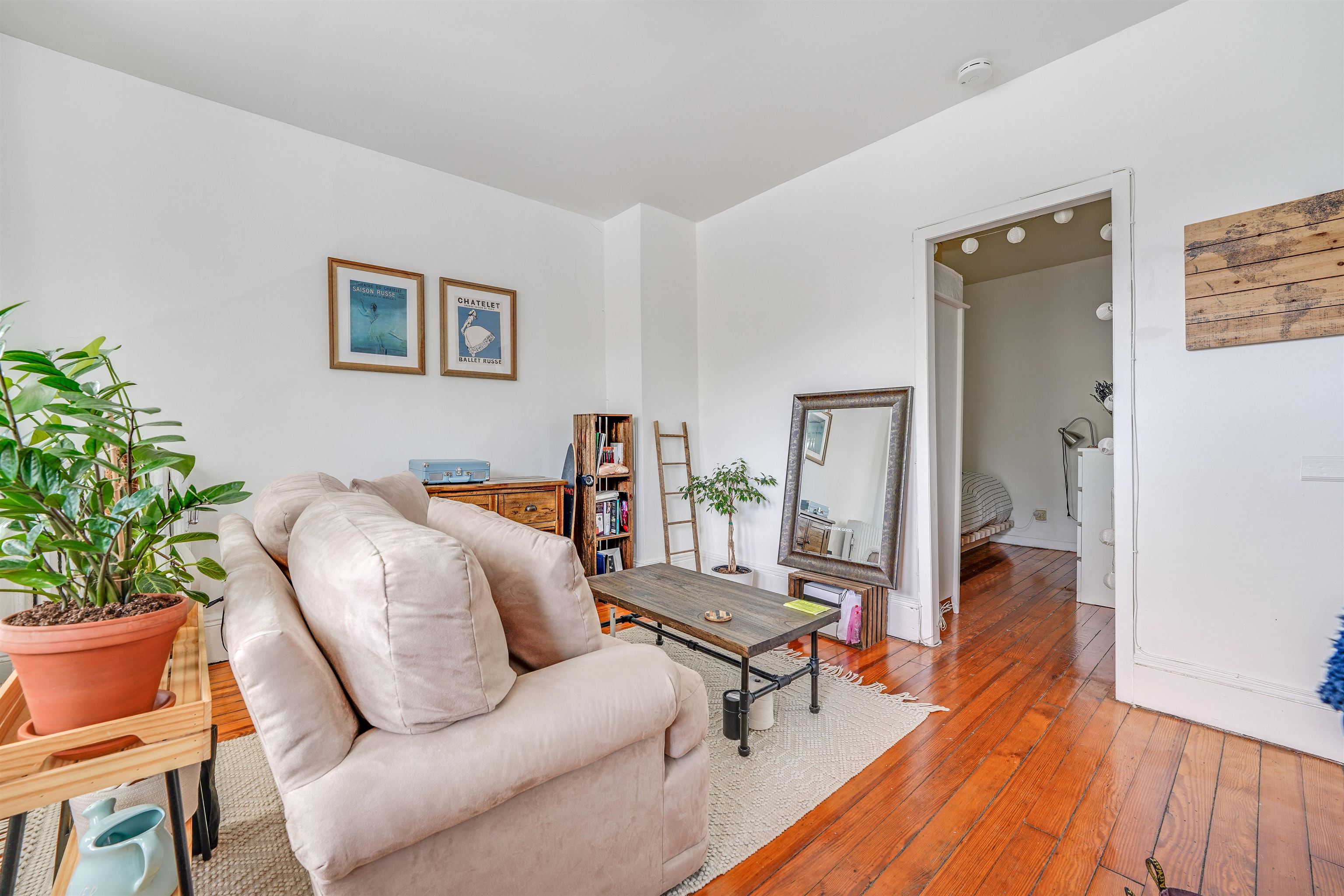 48 HIGHWOOD TERRACE