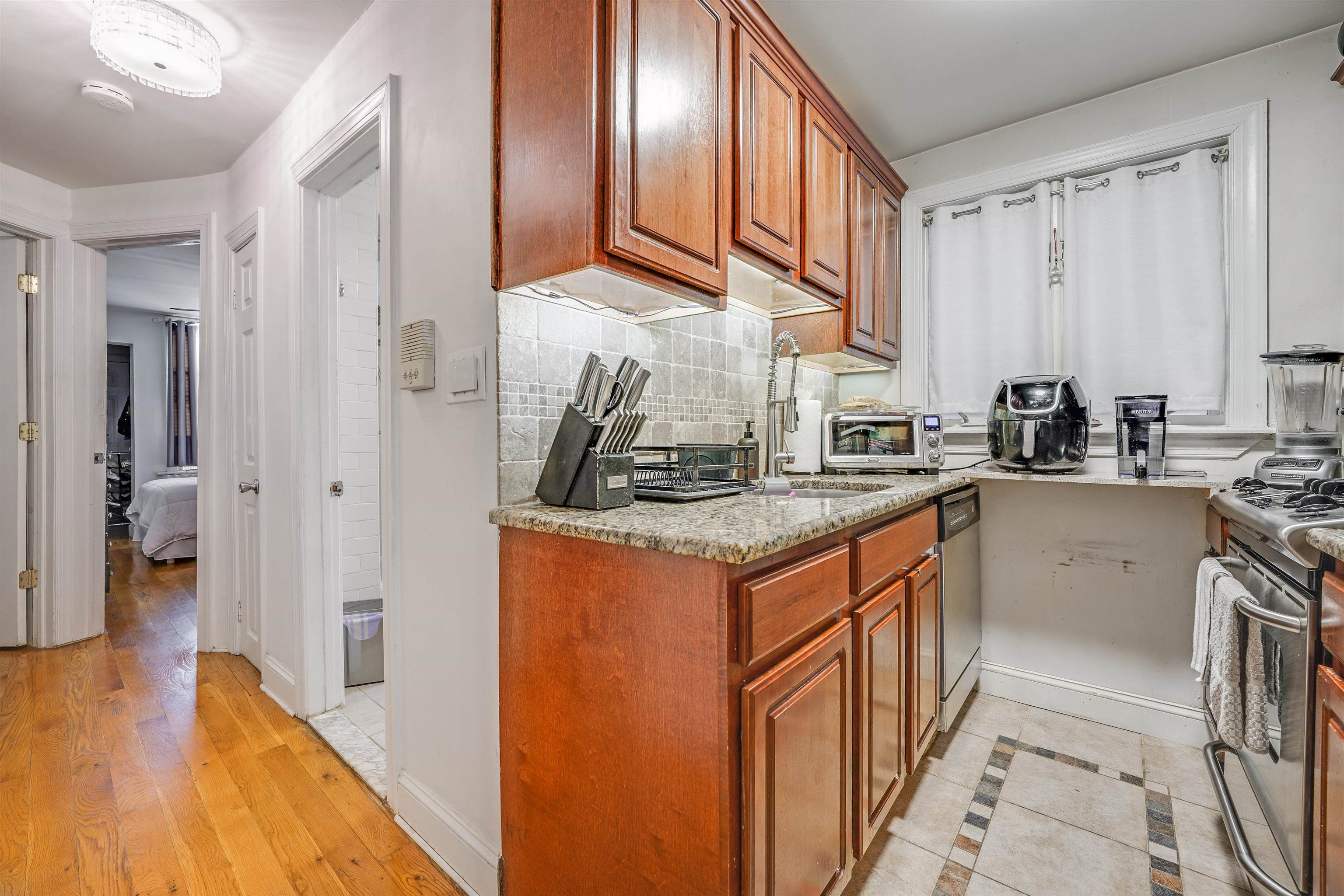 48 HIGHWOOD TERRACE
