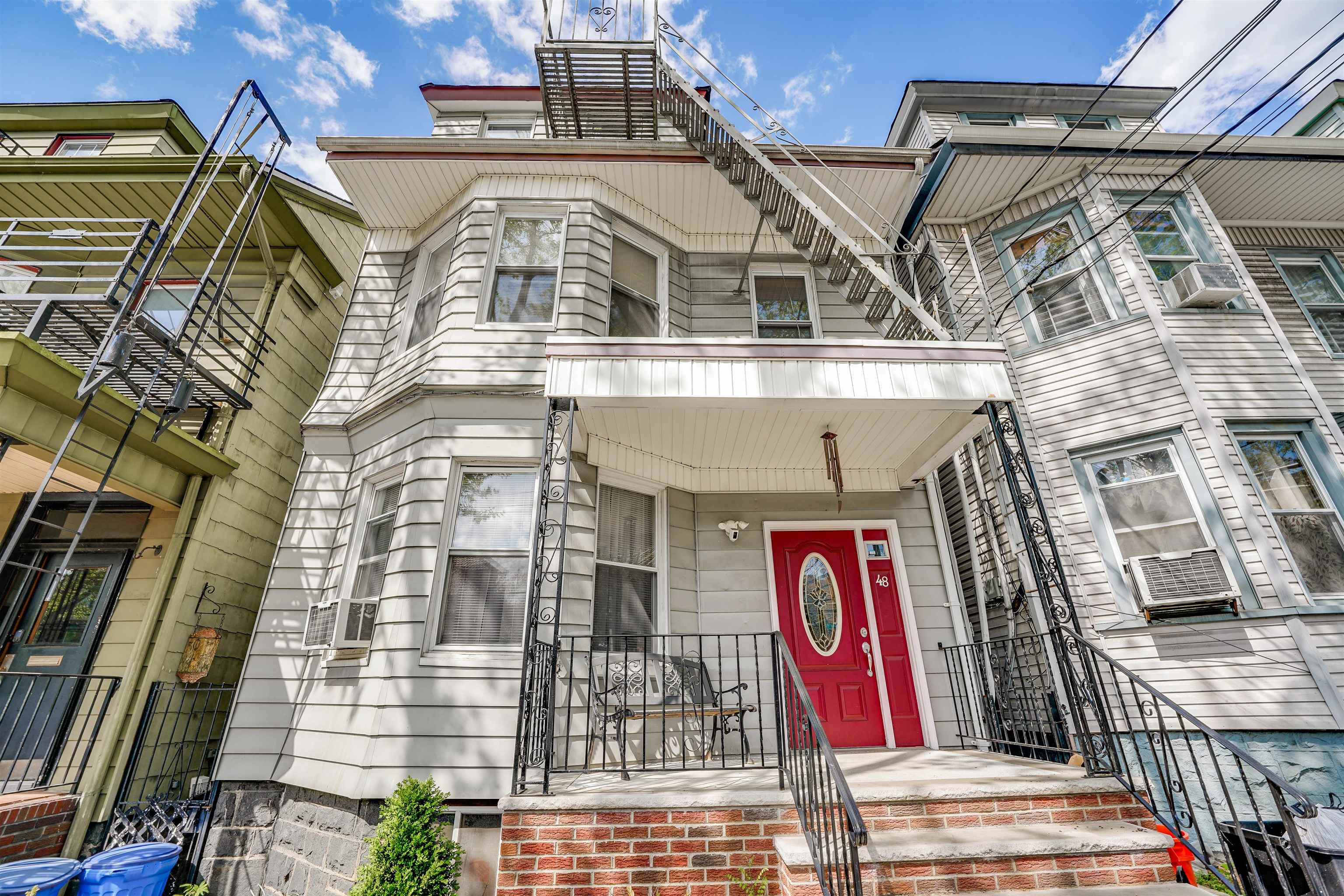48 HIGHWOOD TERRACE