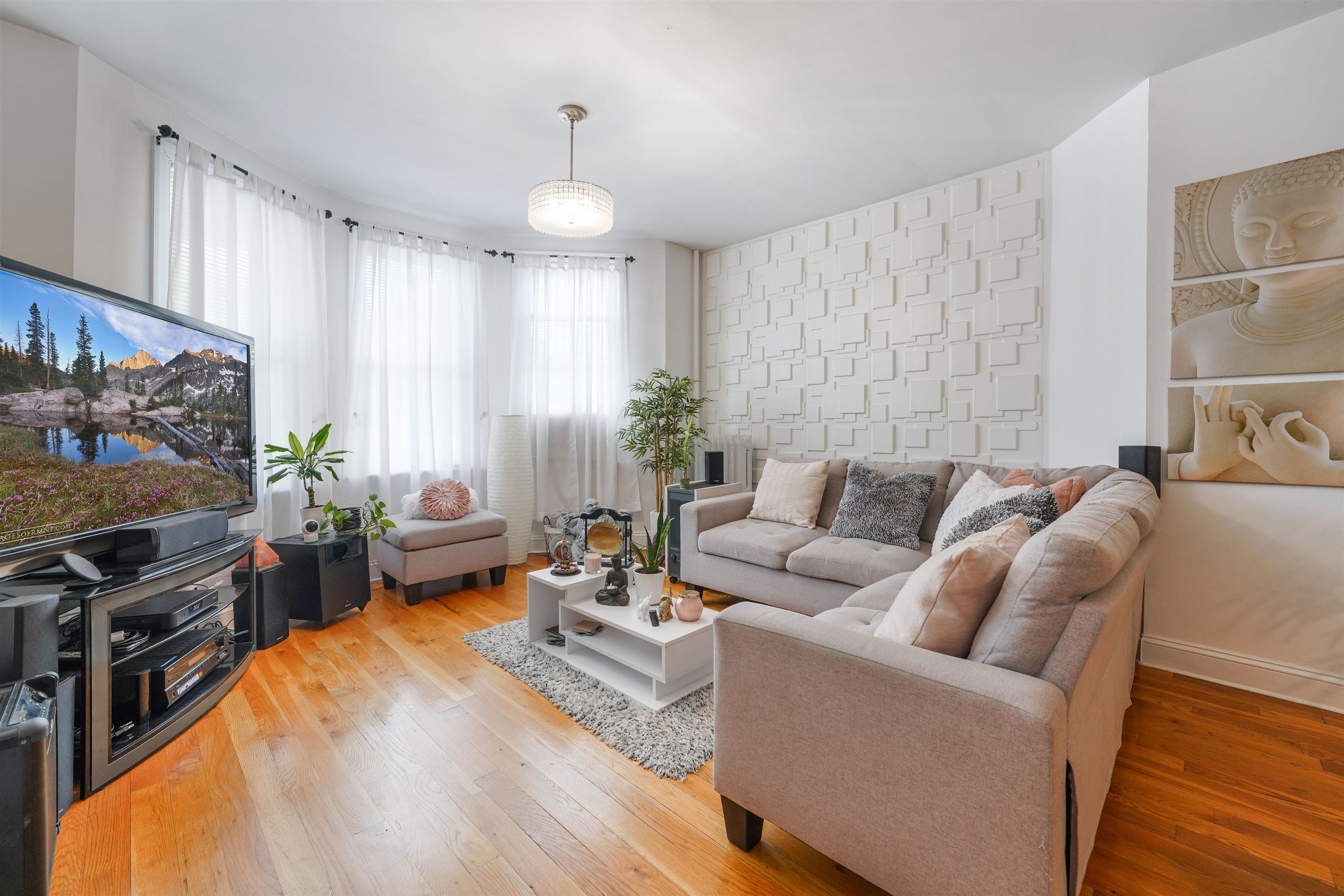 48 HIGHWOOD TERRACE