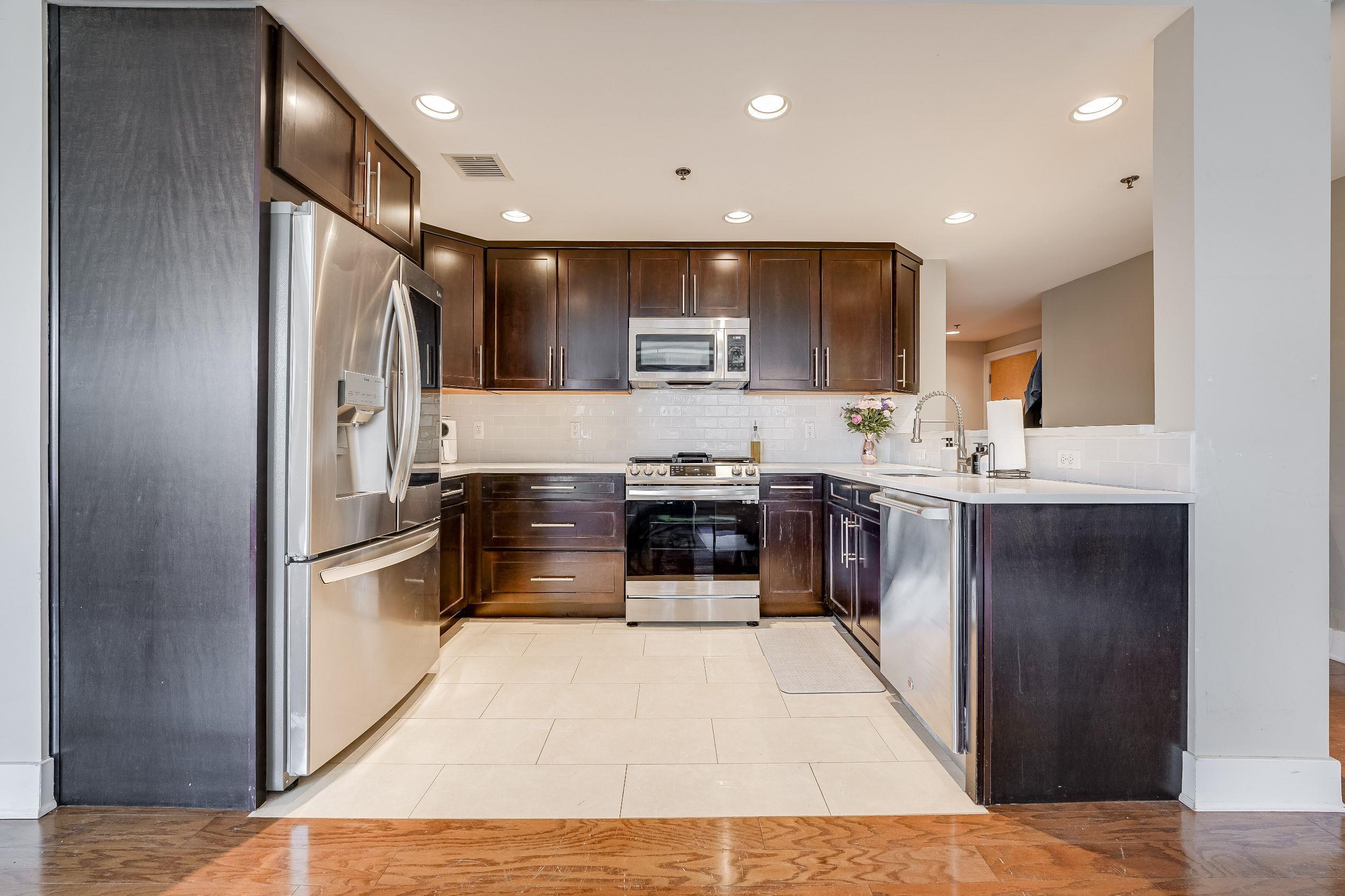 662 1ST ST Unit 5A