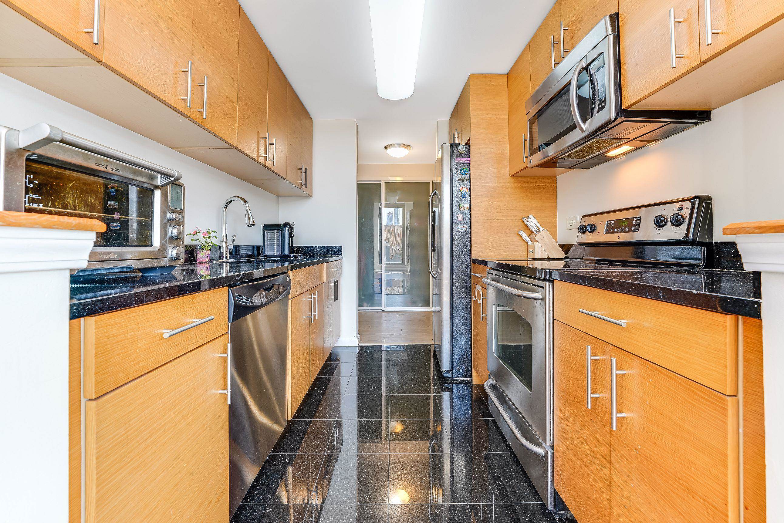 102 CHRISTOPHER COLUMBUS DR Unit 604