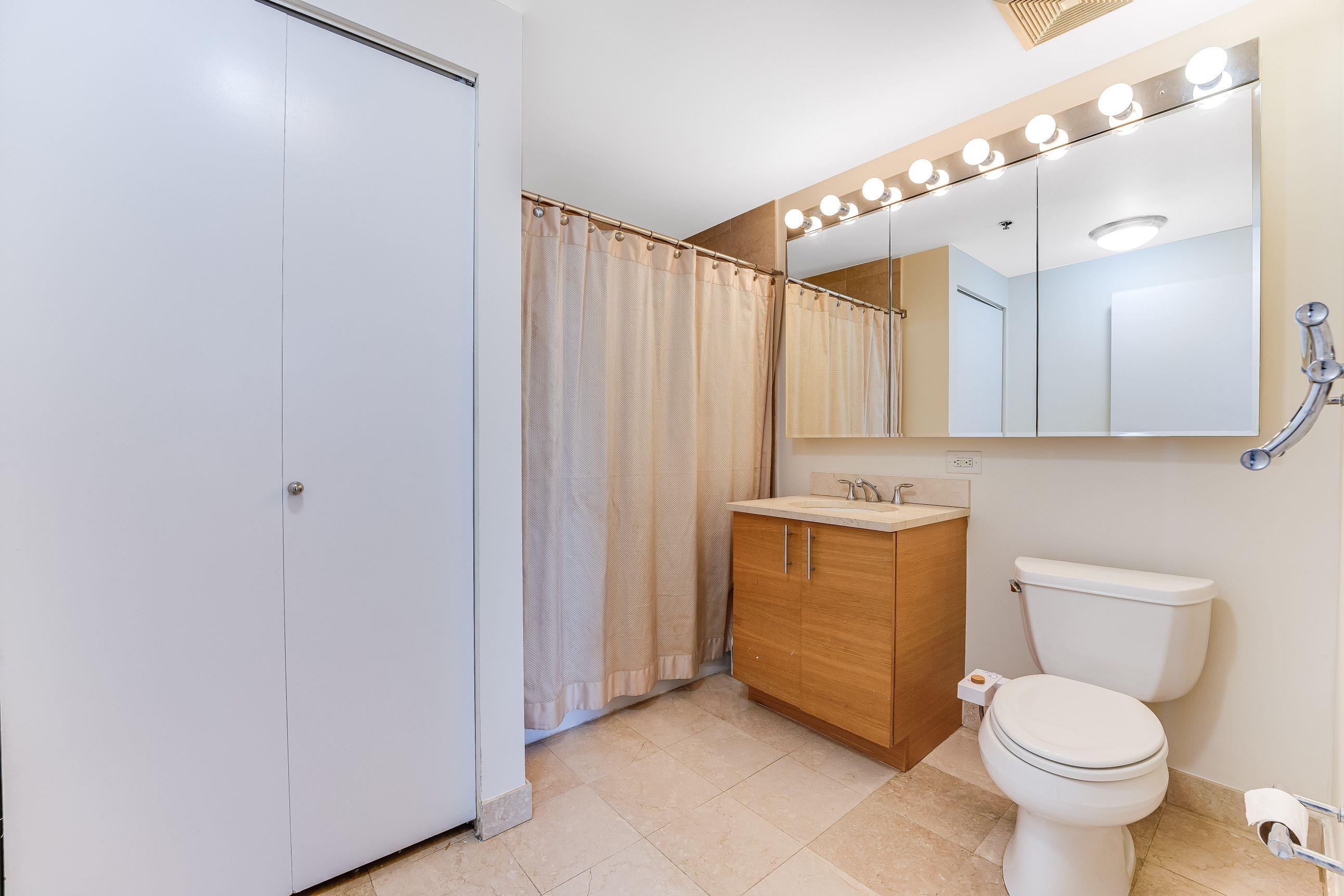 102 CHRISTOPHER COLUMBUS DR Unit 604