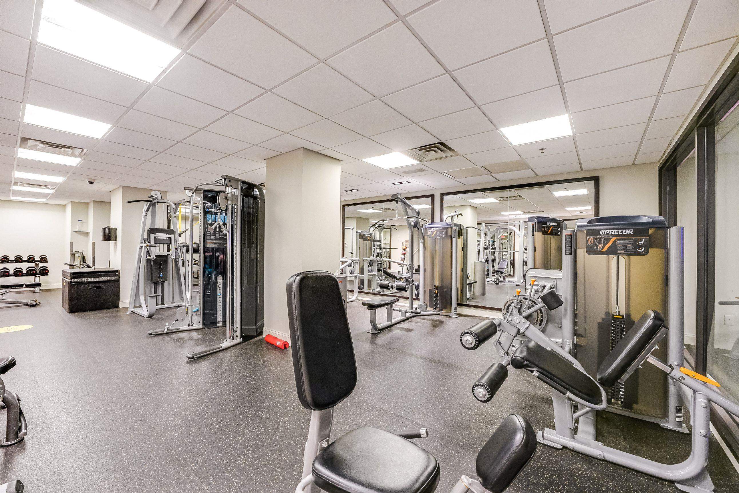 102 CHRISTOPHER COLUMBUS DR Unit 604