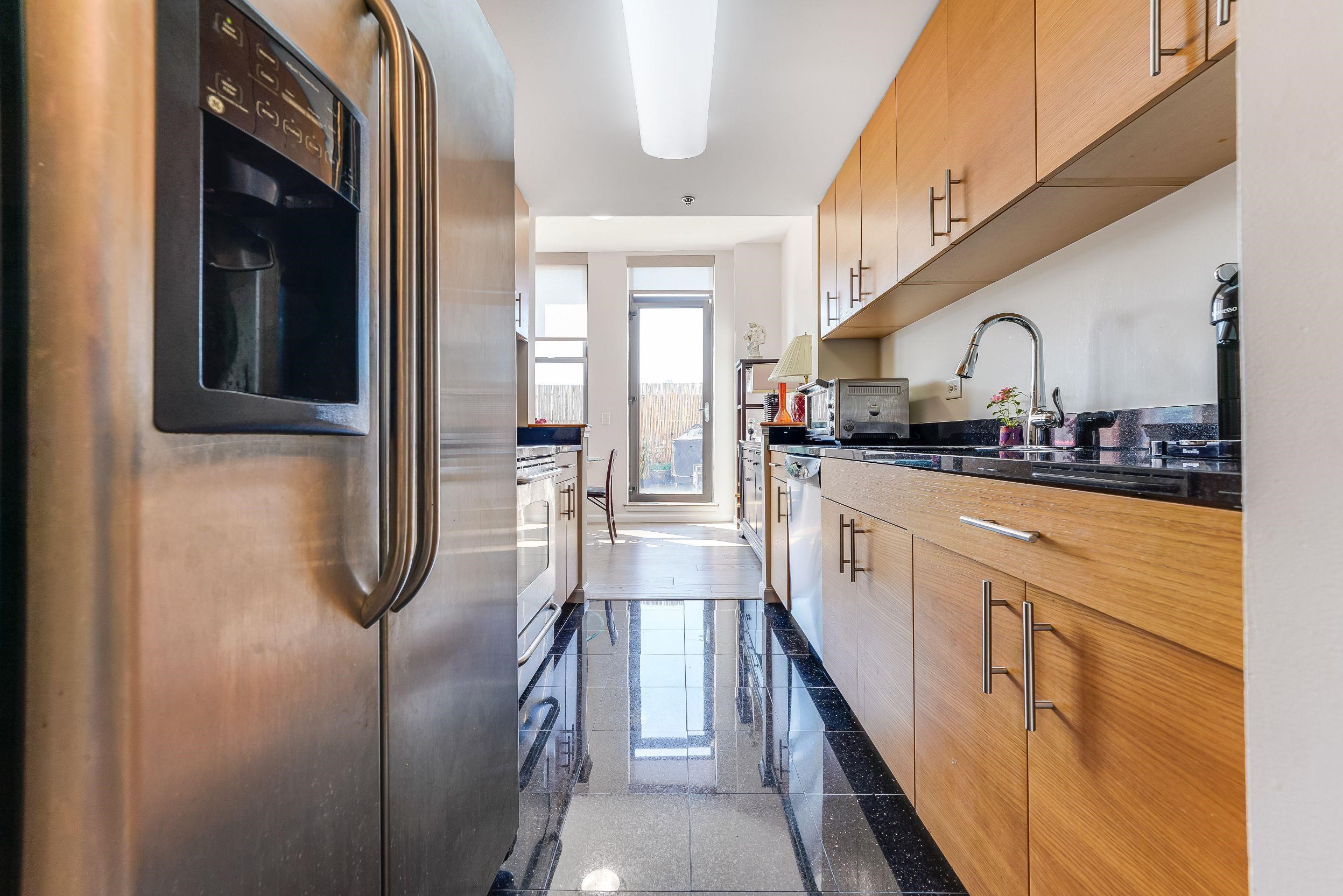 102 CHRISTOPHER COLUMBUS DR Unit 604