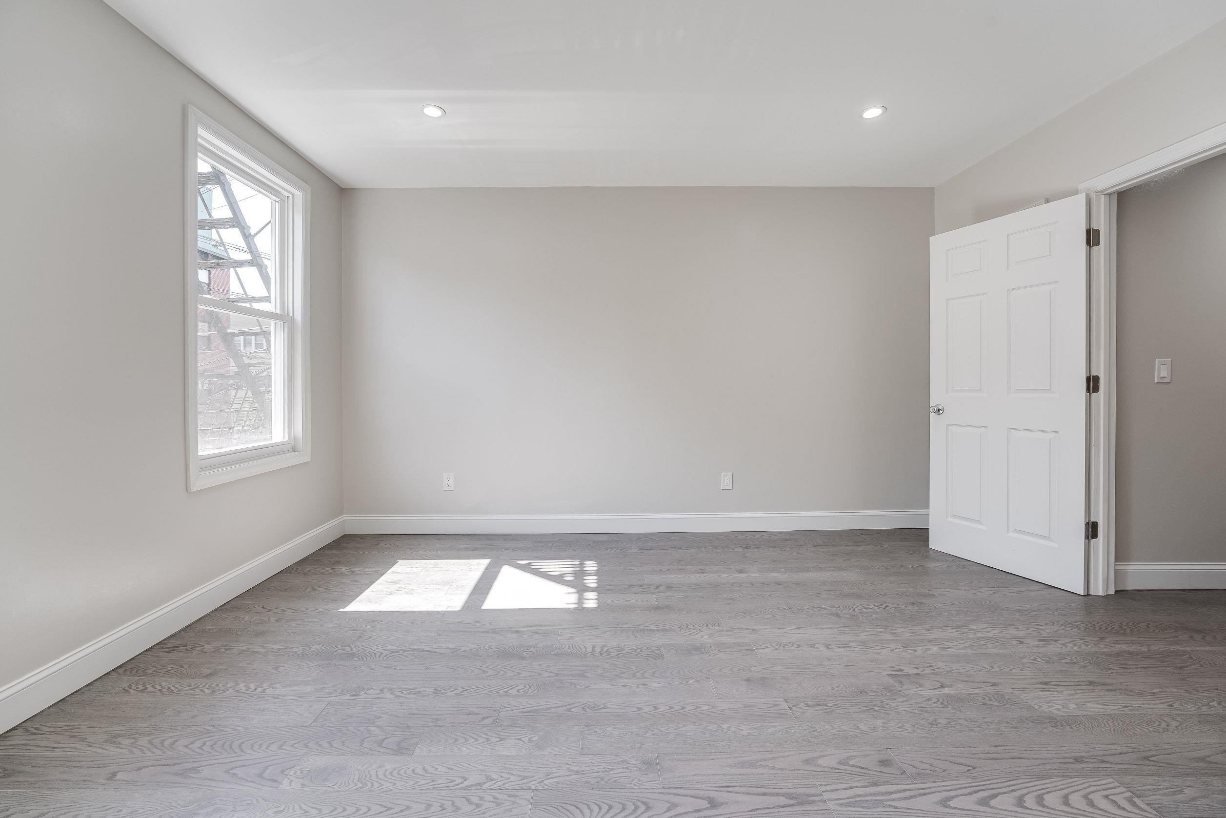 406 MADISON ST Unit 2R